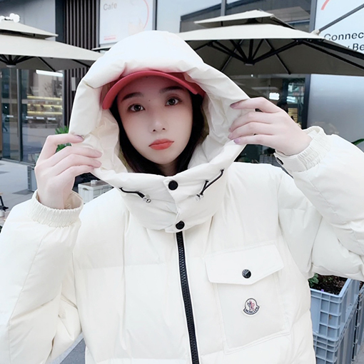 モンクレール偽物激安 ダウンジャケット アウター ♡ 22FW Montbeliard シリーズ ♡ 1.2.3.4.5サイズ ♡ ブラック・ホワイト ♡