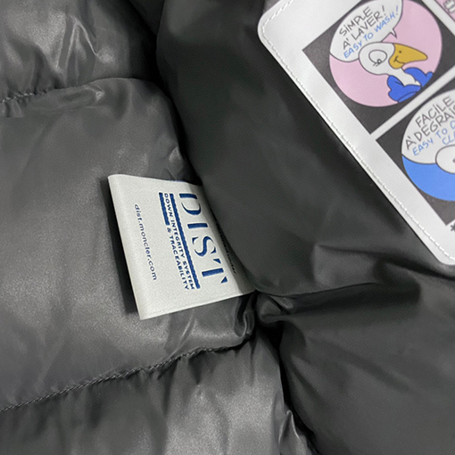 モンクレールコピー激安  ダウンベスト ♡  1.2.3.4.5サイズ ♡  ブラック単色 ♡