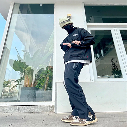 シュプリーム服コピー Supreme SS22 Week 16 x THENORTH FACE コラボ いろんなスタイルで着られるジャケット✶ ブラック・WHITE・花柄 ✶