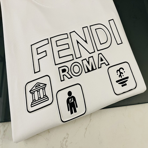 【極美品✨】  フェンディFENDIスーパーコピー 半袖 Tシャツの通販  ✶ ブラック・ホワイト✶ ＸＳ～Ｌ  ✶