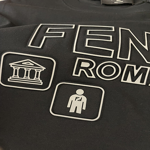 【極美品✨】  フェンディFENDIスーパーコピー 半袖 Tシャツの通販  ✶ ブラック・ホワイト✶ ＸＳ～Ｌ  ✶