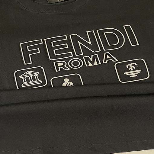 【極美品✨】  フェンディFENDIスーパーコピー 半袖 Tシャツの通販  ✶ ブラック・ホワイト✶ ＸＳ～Ｌ  ✶