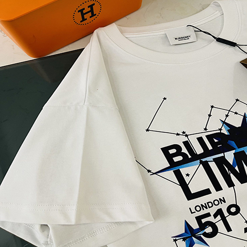 【 23ss新商品✨】バーバリー服偽物 プリント半袖Tシャツメンズファッション通販 2色 ✶ ブラック・ホワイト✶ XS~L ✶