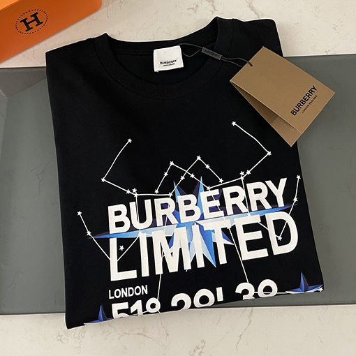 【 23ss新商品✨】バーバリー服偽物  プリント半袖Tシャツメンズファッション通販  2色  ✶ ブラック・ホワイト✶ ＸＳ～Ｌ  ✶