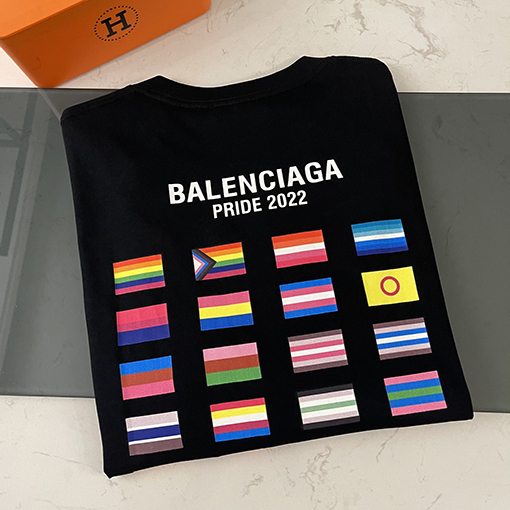 【 23ss新商品✨】 バレンシアガ  半袖Tシャツ 多国籍プリントTシャツ   2色  ✶ ブラック・ホワイト✶ ＸＳ～Ｌ  ✶