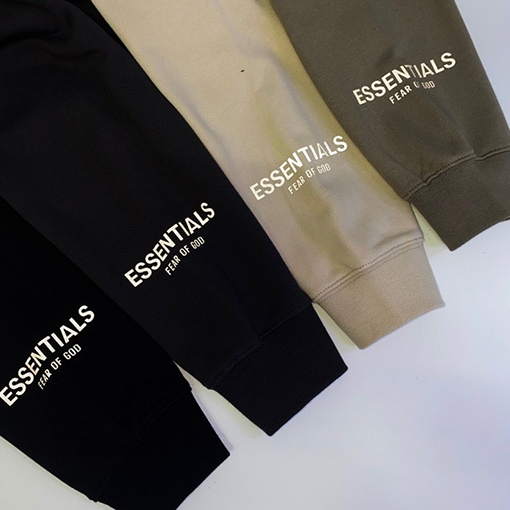 フィアオブゴッドコピー  FOG ESSENTlALSロゴ スウェット長袖 Tシャツ