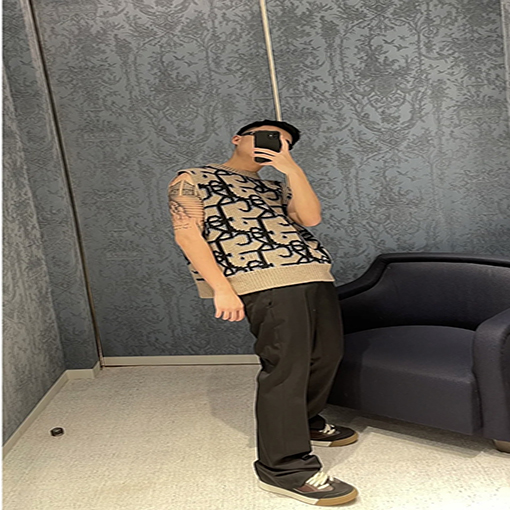 【コラボシリーズ✨】ディオールニットベスト ★ DIOR X TS コラボ CACTUS JACK ★ ワンカラー ★
