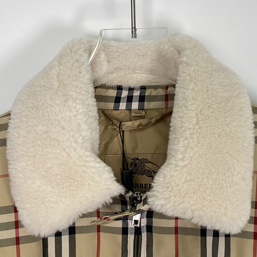 【コラボシリーズ✨】Supreme x Burberryコピー チェック ダウンジャケット★ Shearling Collar Down Puffer Jacket★