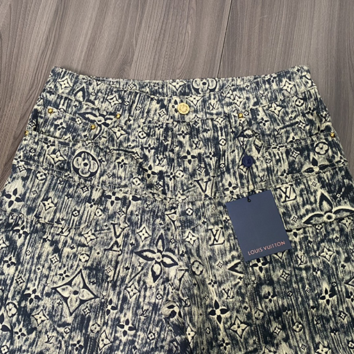 【超美品✨】 ルイヴィトンスーパーコピーデニムパンツ  23SS Monogram   ★ セットアップ  ★ 30~36サイズ★