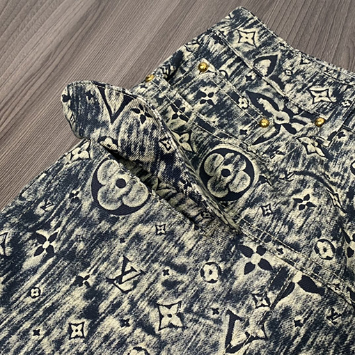 【超美品✨】 ルイヴィトンスーパーコピーデニムパンツ  23SS Monogram   ★ セットアップ  ★ 30~36サイズ★