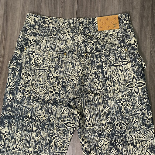 【超美品✨】 ルイヴィトンスーパーコピーデニムパンツ  23SS Monogram   ★ セットアップ  ★ 30~36サイズ★