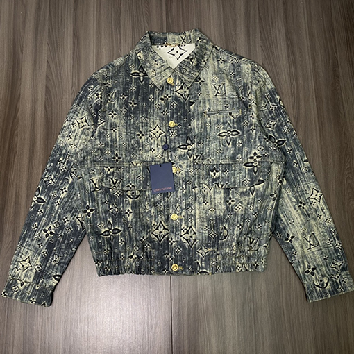 【超美品✨】 ルイヴィトンスーパーコピーデニム ジャケット23SS Monogram ★ セットアップ ★ 48~52 ★