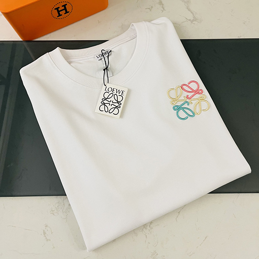 【極美品✨】 ロエベLOEWE偽物 ★ オーバーSIZE 半袖 Tシャツの通販 ★