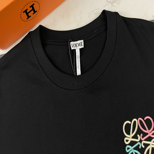 【極美品✨】 ロエベLOEWE偽物 ★ オーバーSIZE 半袖 Tシャツの通販 ★