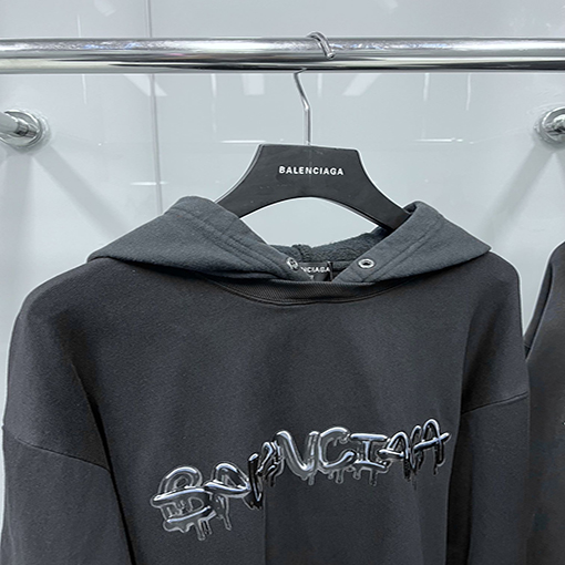 <font color=#FE0000>バレンシアガフード パーカー長袖 Tシャツ ★BALENCIAGAロゴ長袖 Tシャツ ★</font>