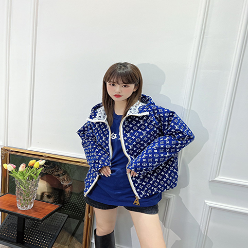 ルイヴィトン ジップアップ ジャケット アウター