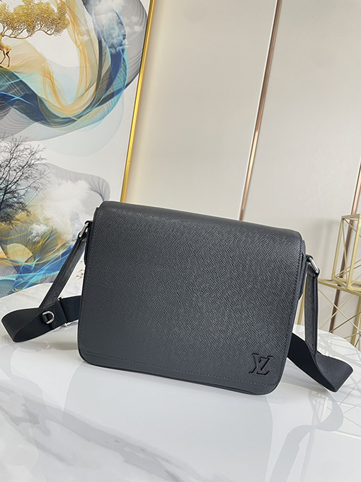 型番  M30851 DISTRICT ヴィトン偽物  ショルダー バック 3色　26×20×7