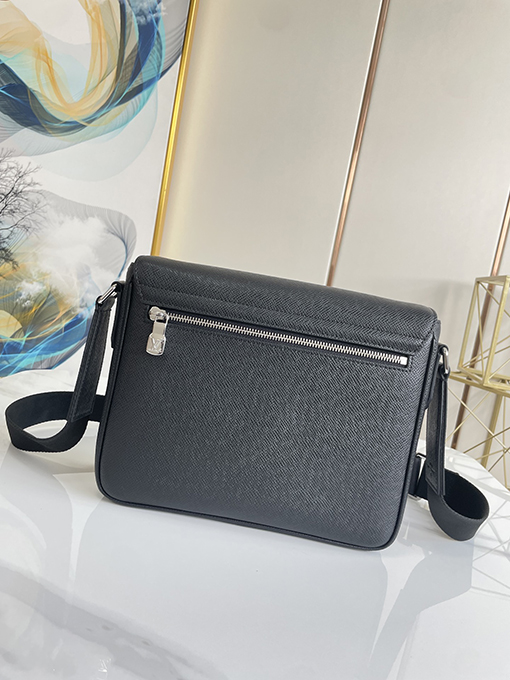 型番  M30851 DISTRICT ヴィトン偽物  ショルダー バック 3色　26×20×7