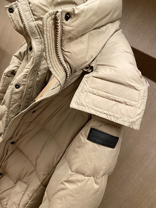 レディースロングコートの通販バーバリー服コピー ダウンロングコート 暖かい