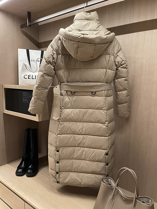 レディースロングコートの通販バーバリー服コピー ダウンロングコート 暖かい