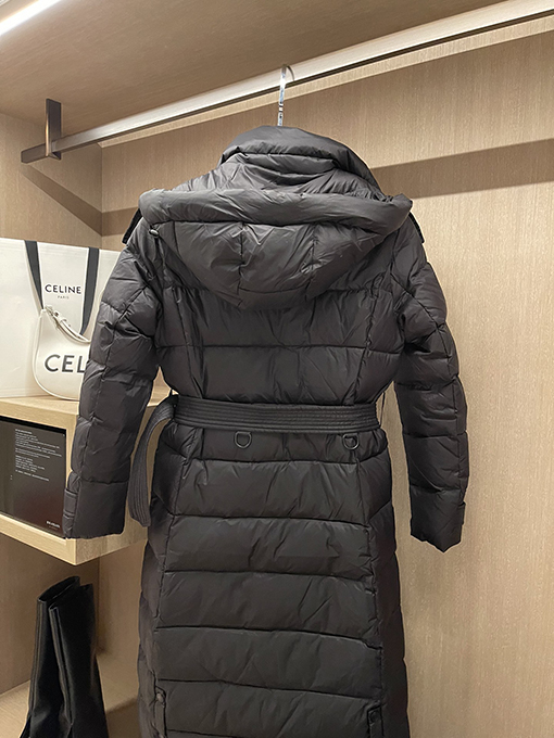 レディースロングコートの通販バーバリー服コピー ダウンロングコート 暖かい