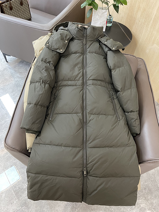 【レディースロングコートの通販】 バーバリー服コピー ダウンストリングロングコート