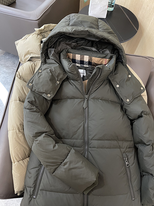 【レディースロングコートの通販】 バーバリー服コピー ダウンストリングロングコート