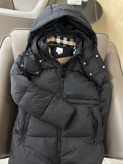 【レディースショートコートの通販】 バーバリー服コピー ダウンストリンショートコート