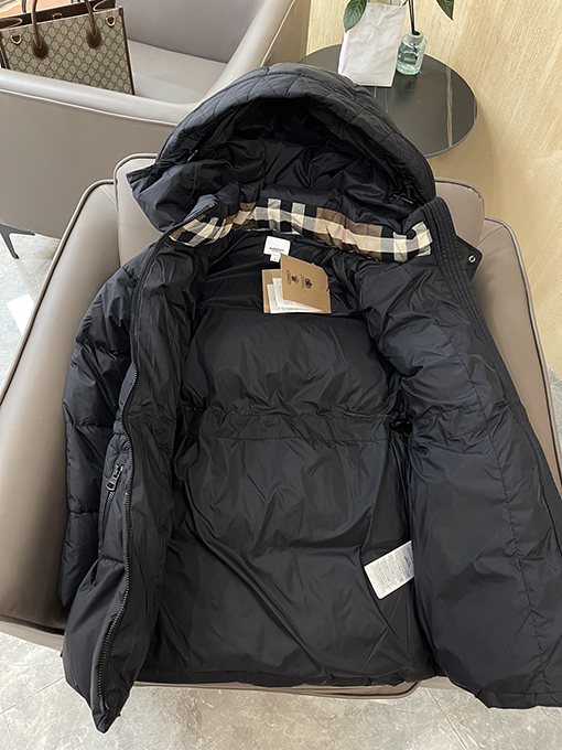 【レディースショートコートの通販】 バーバリー服コピー ダウンストリンショートコート