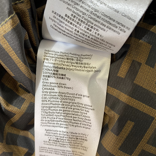 型番:FAN086AK8AF1IHGフェンデ服コピー ダウンジャケットアウター (レディース)