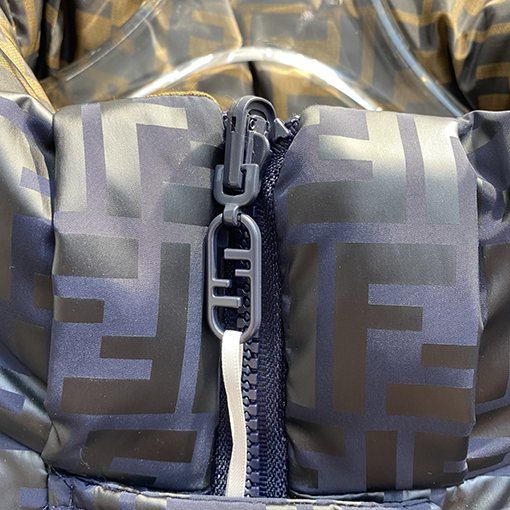 型番:FAN086AK8AF1IHGフェンデ服コピー ダウンジャケットアウター (レディース)