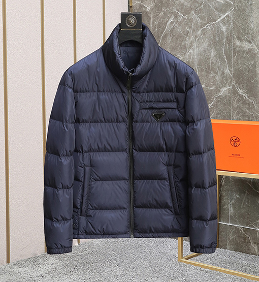 プラダ服スーパーコピー  メンズダウンジャケットアウター pradaマーク