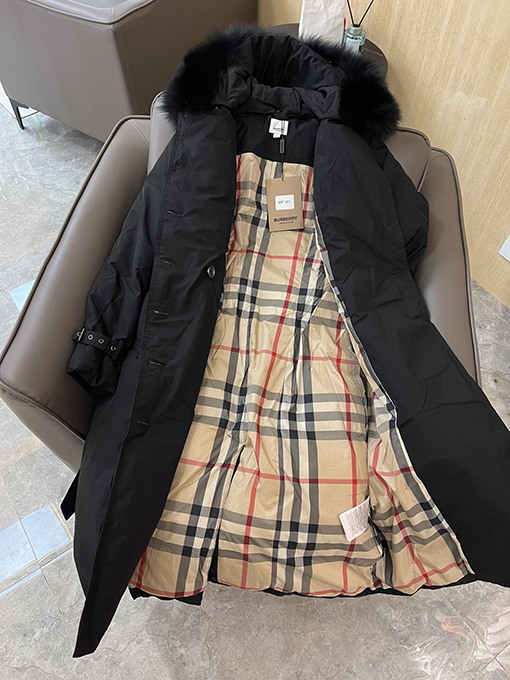 【レディースロングコートの通販】 バーバリー服コピー ダウンストリングロングコート