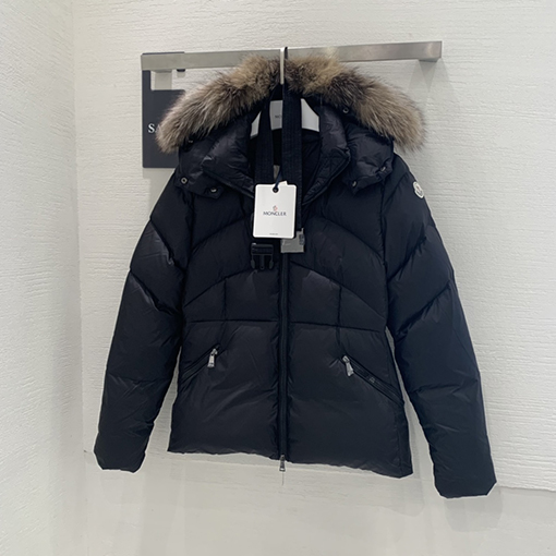 【レディースショートコートの通販】モンクレール服偽物 ダウンストリンショートコート