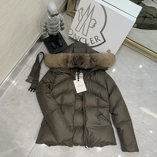 【レディースショートコートの通販】モンクレール服偽物 ダウンストリンショートコート