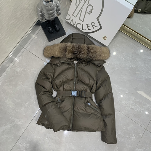 【レディースショートコートの通販】モンクレール服偽物 ダウンストリンショートコート