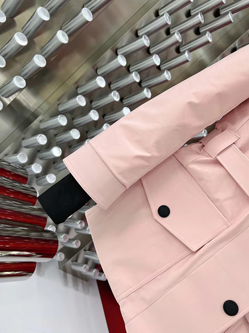 【レディースショートコートの通販】モンクレール服偽物 ダウンストリンショートコート 防水 スキー生地
