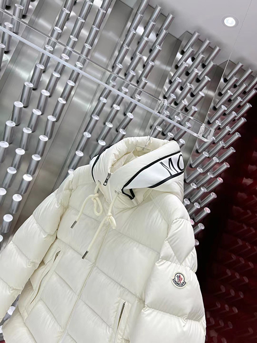モンクレール服スーパーコピー ダウンジャケットアウターホワイト・ブラック・グリーン