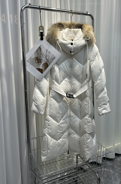 【レディースロングコートの通販】no:K881 モンクレール服コピーダウンロングコート