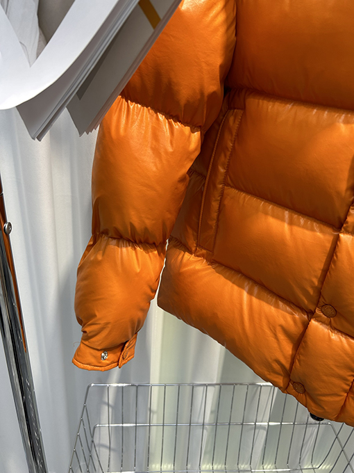 Moncler Maya :M70 モンクレール服偽物ダウンジャケットアウター 4カラー