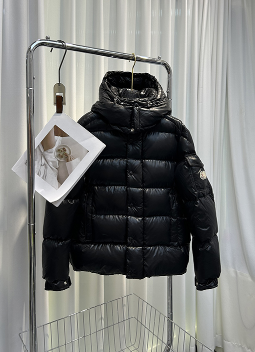 Moncler Maya :M70 モンクレール服偽物ダウンジャケットアウター 4カラー