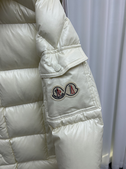 Moncler Maya :M70 モンクレール服偽物ダウンジャケットアウター 4カラー