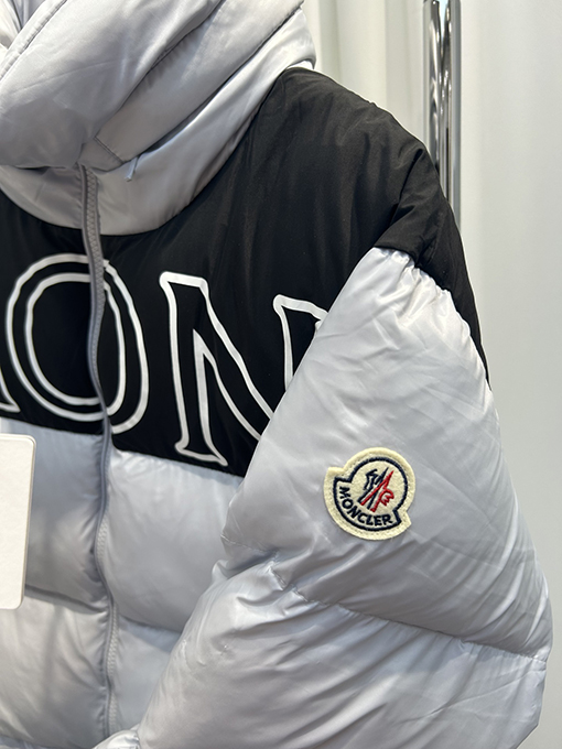 型番:F720 モンクレール服偽物ダウンジャケットアウター MONCLERロゴ ホワイト・グレー・ブラック