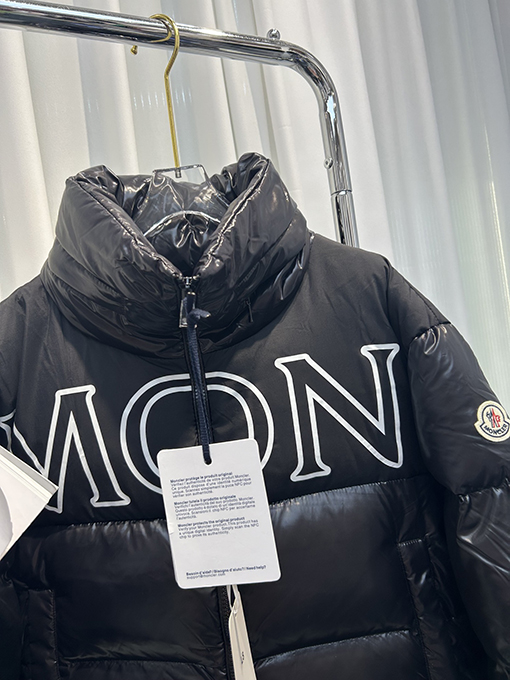 型番:F720 モンクレール服偽物ダウンジャケットアウター MONCLERロゴ ホワイト・グレー・ブラック