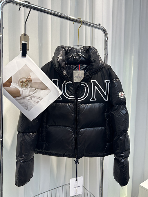 型番:F720 モンクレール服偽物ダウンジャケットアウター MONCLERロゴ ホワイト・グレー・ブラック