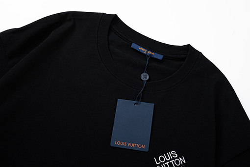 23ss春夏 ルイヴィトン服偽物メンズレディース 半袖 Tシャツの通販 Louis Vuittonロゴ刺繍