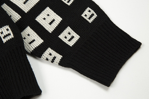 ACNE STUDIOS服スーパーコピーニット& セーター  モザイク表情の四角形の笑顔