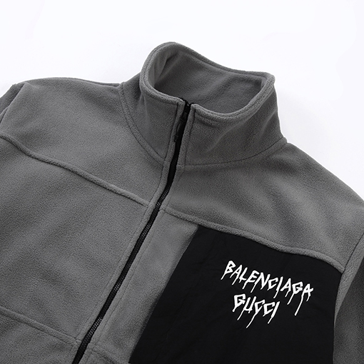コラボの限定商品 GUCCI  x BALENCIAGA服偽物,胸の前の大きなポケット