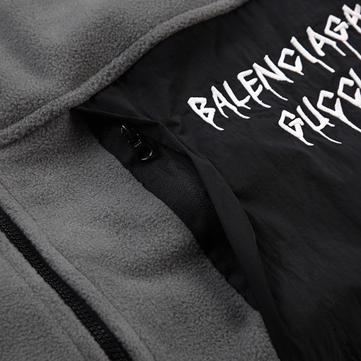 コラボの限定商品 GUCCI  x BALENCIAGA服偽物,胸の前の大きなポケット