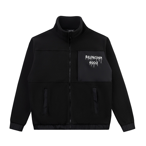 コラボの限定商品 GUCCI  x BALENCIAGA服偽物,胸の前の大きなポケット